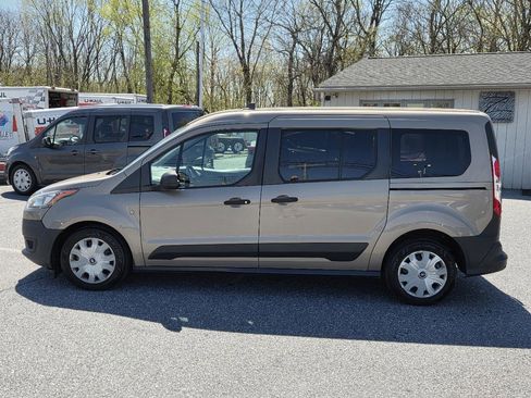 Used 2021 Ford Transit Connect XL image 4