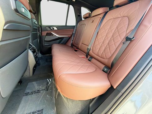 New 2026 BMW X5 xDrive50e w/ Executive Package AWD/4WD image 21