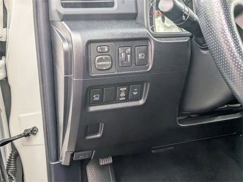 Used 2023 Toyota 4Runner Limited image 15