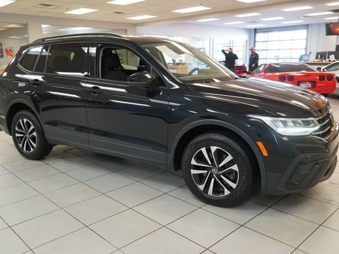Used 2023 Volkswagen Tiguan S image 13