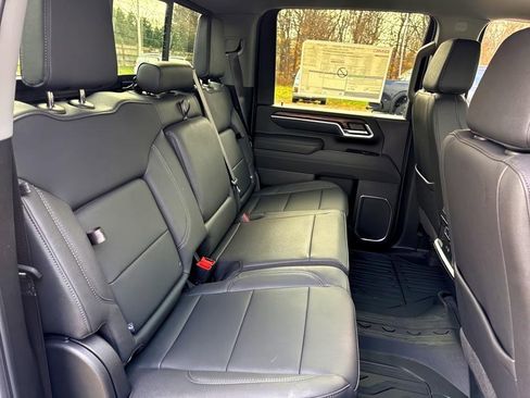 New 2026 GMC Sierra 2500 SLT image 5