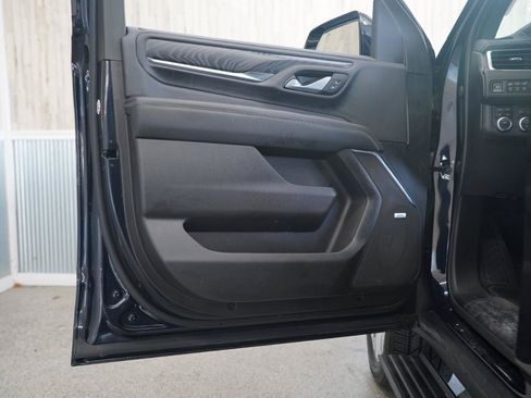Used 2023 GMC Yukon Denali AWD/4WD image 27