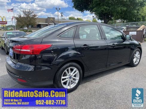 Used 2015 Ford Focus SE FWD image 5