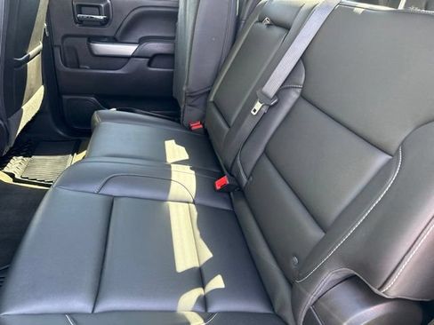 Used 2018 Chevrolet Silverado 1500 LT w/ All Star Edition AWD/4WD image 9