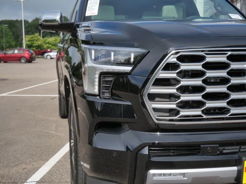 Certified 2025 Toyota Sequoia Capstone AWD/4WD image 17