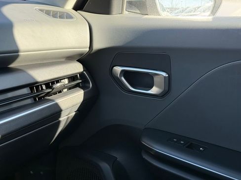 Certified 2025 Kia K4 LXS image 39