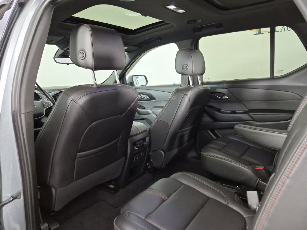 Used 2023 Chevrolet Traverse RS AWD/4WD image 33