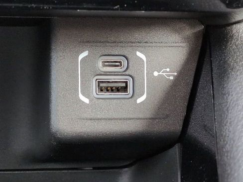 New 2026 Jeep Compass Latitude image 21