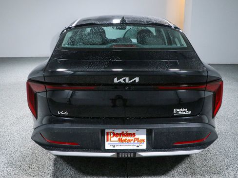 Used 2025 Kia K4 FWD image 8
