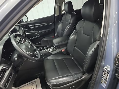 Used 2020 Kia Telluride S w/ S 8 Passenger Seating Package AWD/4WD image 30