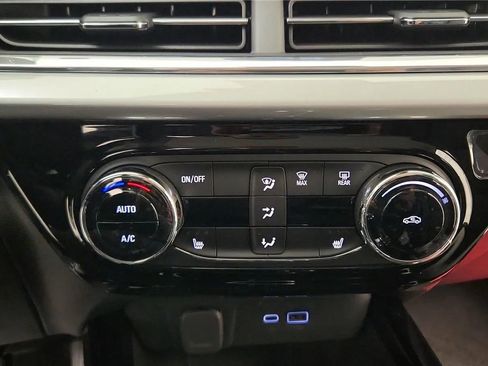 New 2026 Chevrolet Trax LT w/ Driver Confidence Package FWD image 26