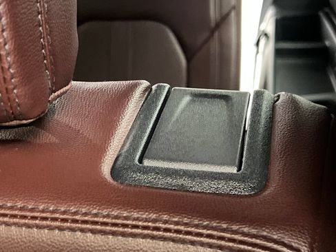 Used 2023 Ford Expedition Limited AWD/4WD image 20