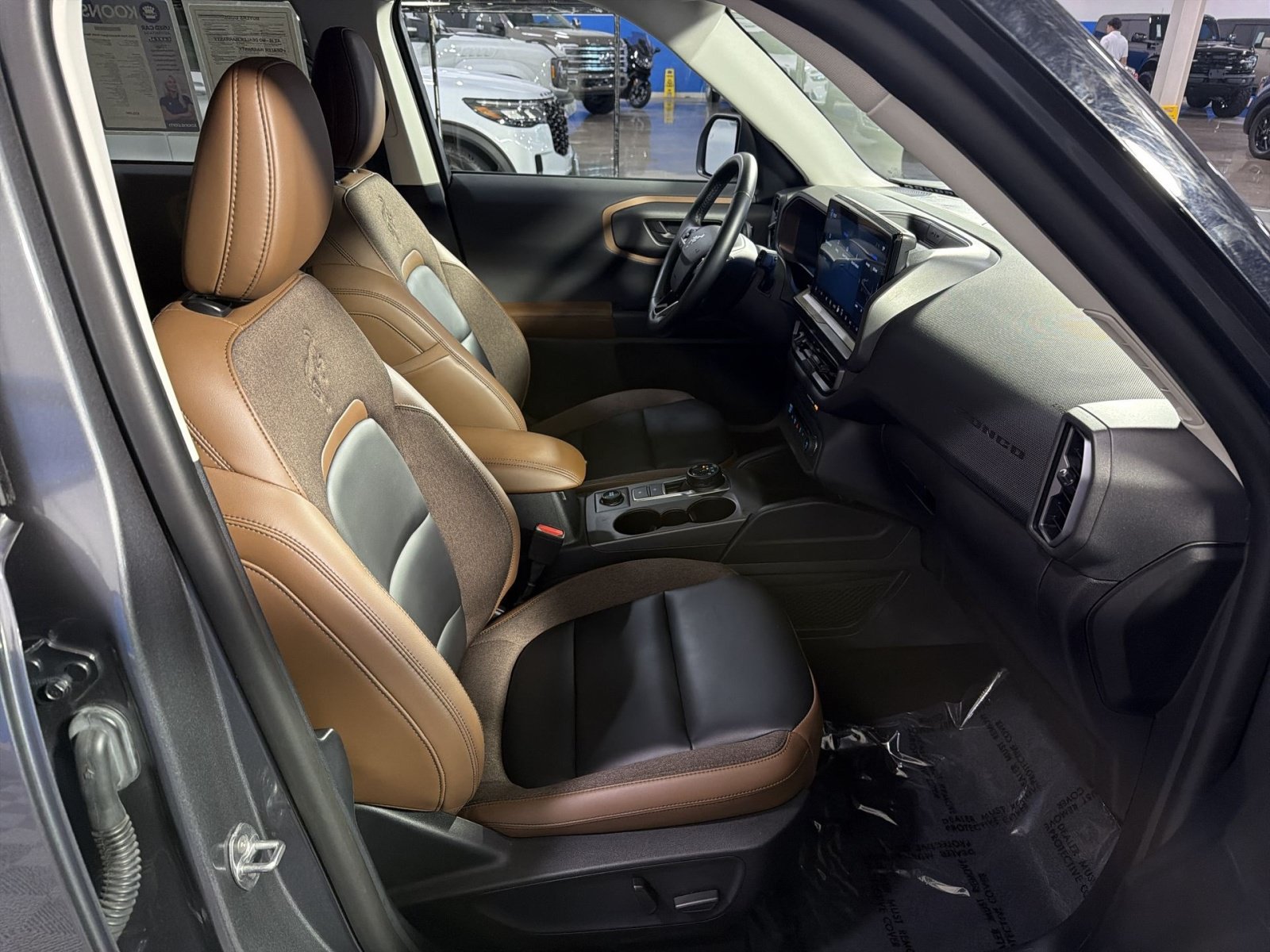 Used 2025 Ford Bronco Sport Outer Banks w/ Outer Banks Tech Package+ AWD/4WD image 24
