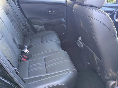 Certified 2026 Honda HR-V EX-L image 18