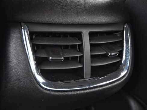 Used 2024 Chevrolet Malibu LT image 20