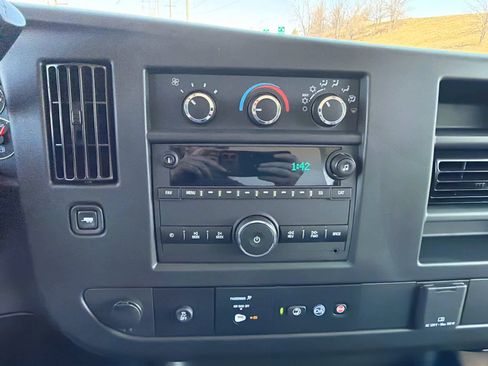 New 2024 Chevrolet Express 3500 w/ Power Convenience Package image 24