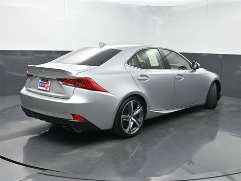 Used 2017 Lexus IS 200t w/ Premium Package image 21