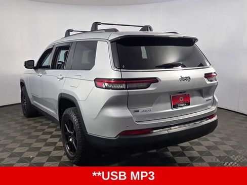 Used 2022 Jeep Grand Cherokee L Limited AWD/4WD image 6