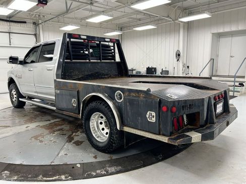 Used 2014 RAM 3500 Laramie AWD/4WD image 4