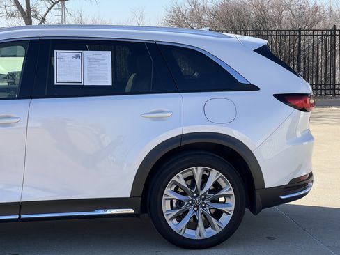 Used 2024 MAZDA CX-90 3.3 Turbo w/ Premium Package image 6