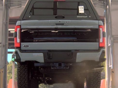 Used 2026 Ford F250 Platinum w/ Tremor Off-Road Package AWD/4WD image 8