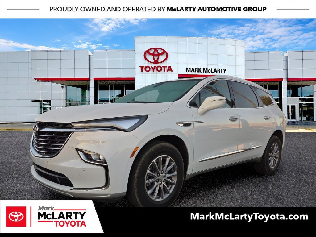 Used 2023 Buick Enclave Essence FWD 360° Tour