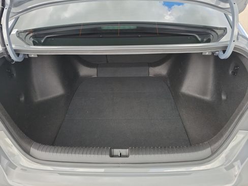 Used 2023 Honda Accord Sport image 11