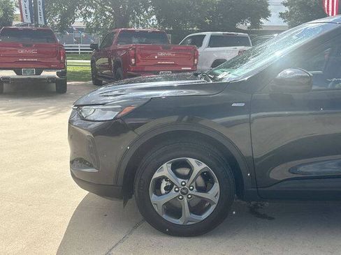 Used 2025 Ford Escape ST-Line Select AWD/4WD image 34