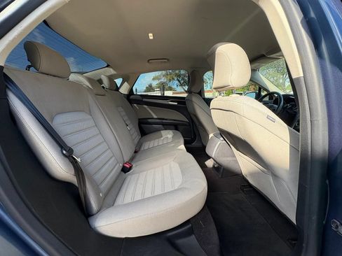 Used 2019 Ford Fusion S FWD image 16