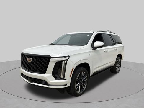 Used 2025 Cadillac Escalade Sport w/ Touring Package AWD/4WD image 7