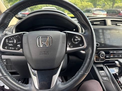 Used 2020 Honda CR-V Touring image 17