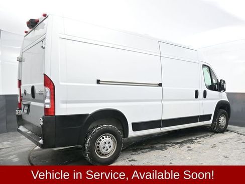 Used 2025 RAM ProMaster 2500 w/ Convenience Group image 3