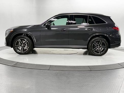 Certified 2025 Mercedes-Benz GLC 350e GLC 350e w/ AMG Line image 4