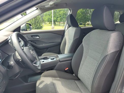 Used 2023 Nissan Rogue SV AWD/4WD image 8