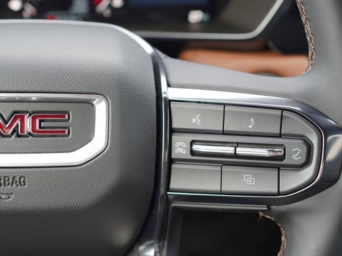 New 2025 GMC Canyon AT4 w/ Nightfall Edition image 33