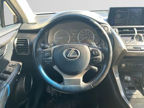 Used 2018 Lexus NX 300 FWD image 12