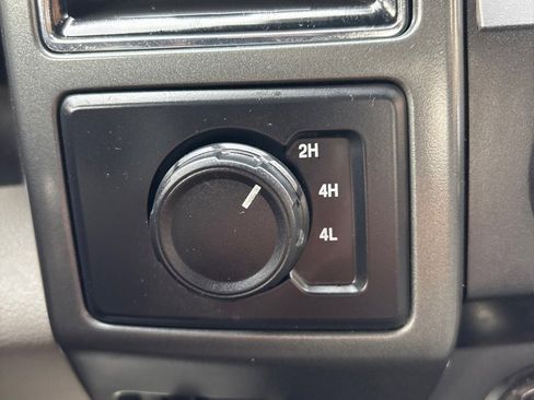 Used 2022 Ford F350 XLT image 23