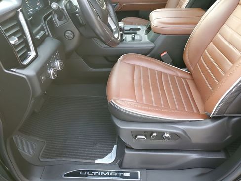 Used 2024 GMC Sierra 1500 Denali Ultimate image 33