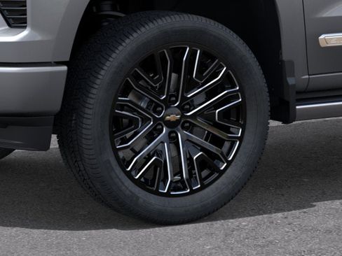New 2026 Chevrolet Silverado 1500 High Country AWD/4WD image 33