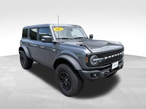 Used 2023 Ford Bronco Wildtrak AWD/4WD image 8