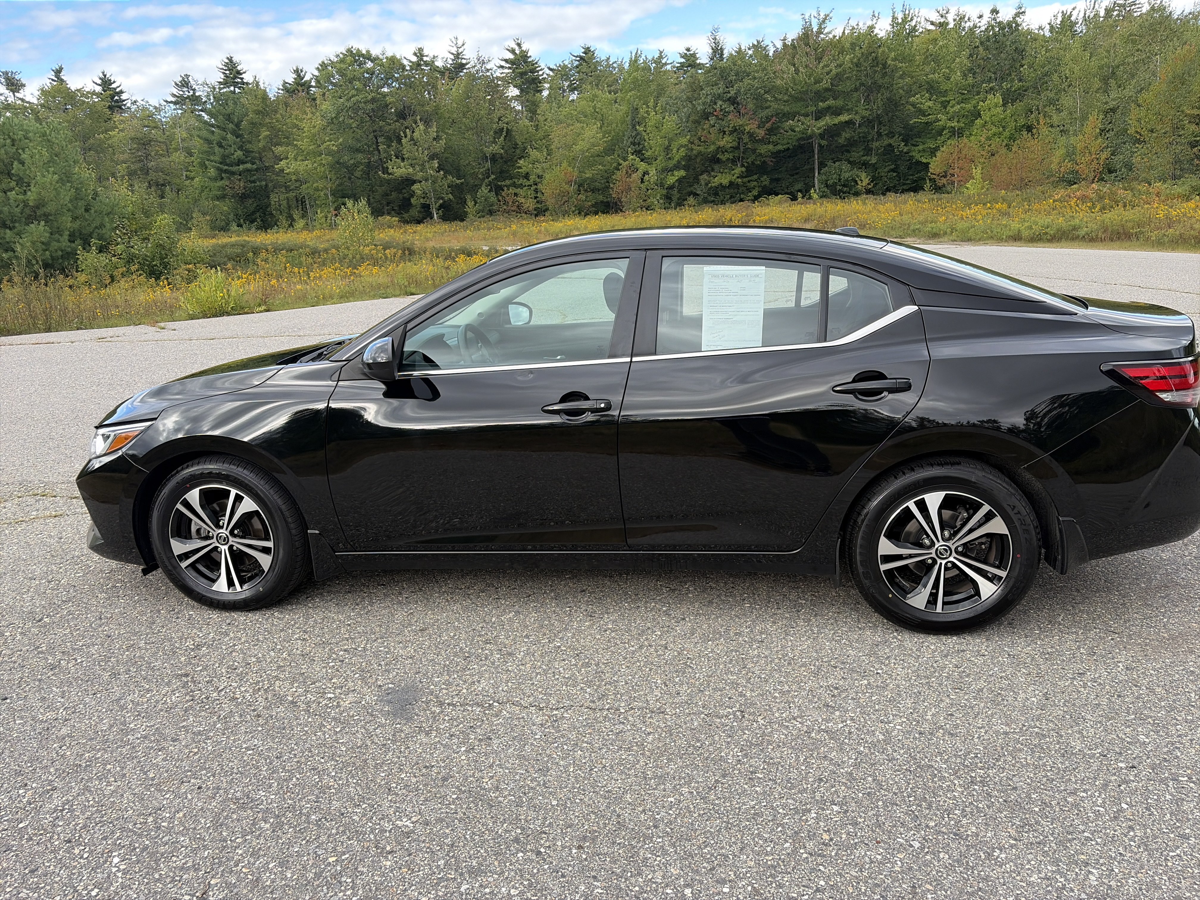 Certified 2023 Nissan Sentra SV w/ Trunk Package FWD image 11