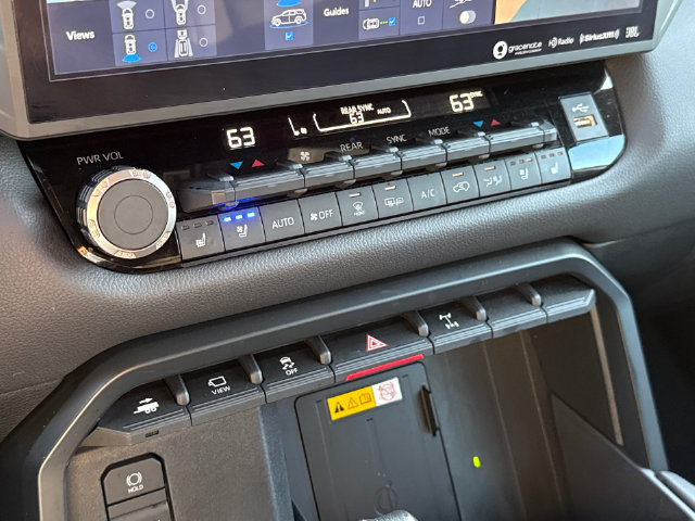 Used 2024 Toyota Sequoia TRD Pro AWD/4WD image 28