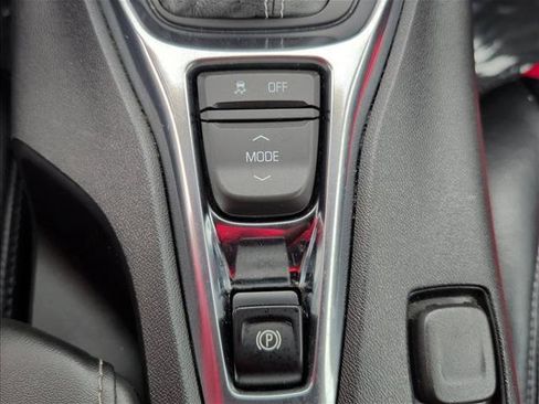 Used 2020 Chevrolet Camaro LT RWD image 16