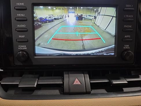 Used 2019 Toyota RAV4 LE w/ All Weather Liner Package FWD image 22