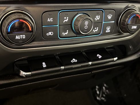 Used 2017 Chevrolet Silverado 1500 LT w/ All Star Edition image 28