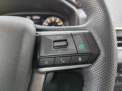 Used 2023 Mitsubishi Outlander SEL AWD/4WD image 21
