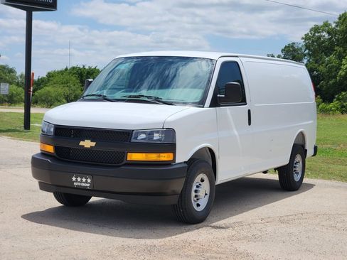 New 2026 Chevrolet Express 2500 w/ Driver Convenience Package RWD image 2