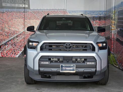 New 2025 Toyota 4Runner SR5 image 2