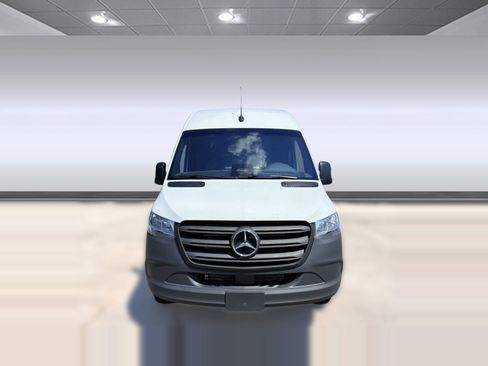New 2025 Mercedes-Benz Sprinter 2500 image 5
