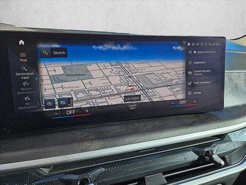 Used 2023 BMW X7 xDrive40i w/ Premium Package image 13